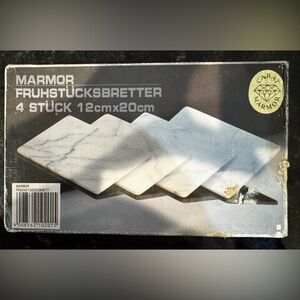 Boxed Set 4 Marble European “Breakfast Plates”